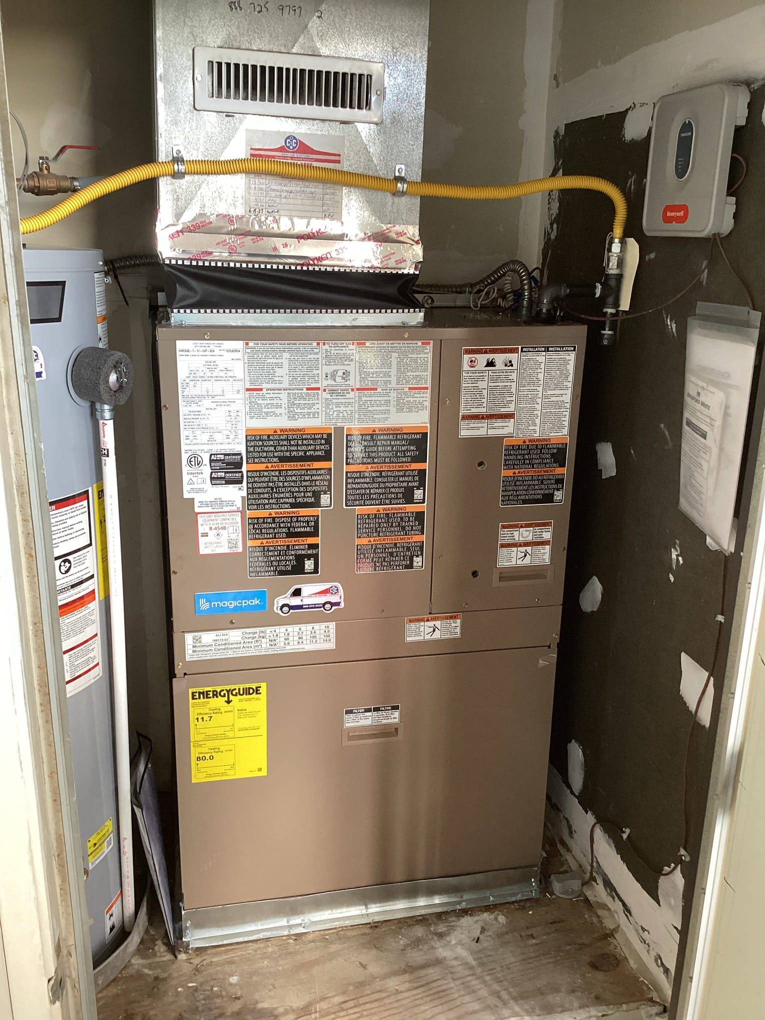 Dennis, Javier, Jonah