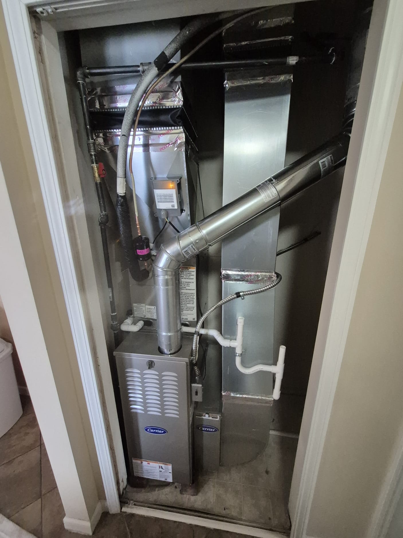 Grant, Rodolfo, Zack